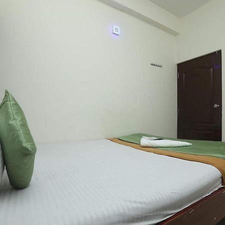 Zidan Residency Hotel Madras Buitenkant foto