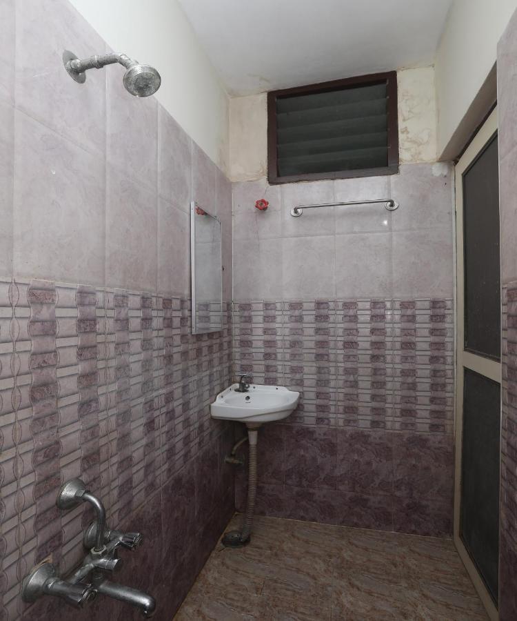 Zidan Residency Hotel Madras Buitenkant foto